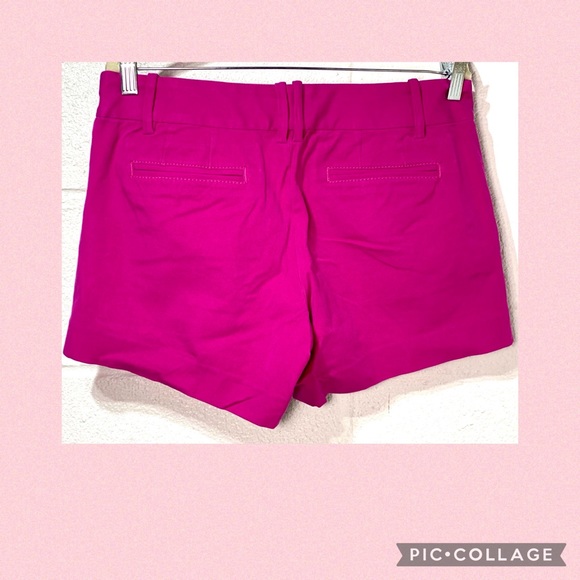 Lilly Pulitzer Size 8 Fuchsia Pink Shorts - Picture 3 of 6